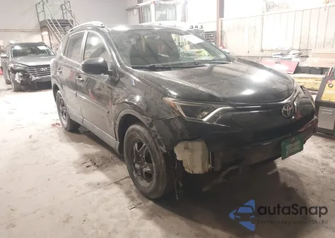 2016 Toyota Rav4 Le z USA, uszkodzony, nr VIN 2T3BFREV9GW461137
